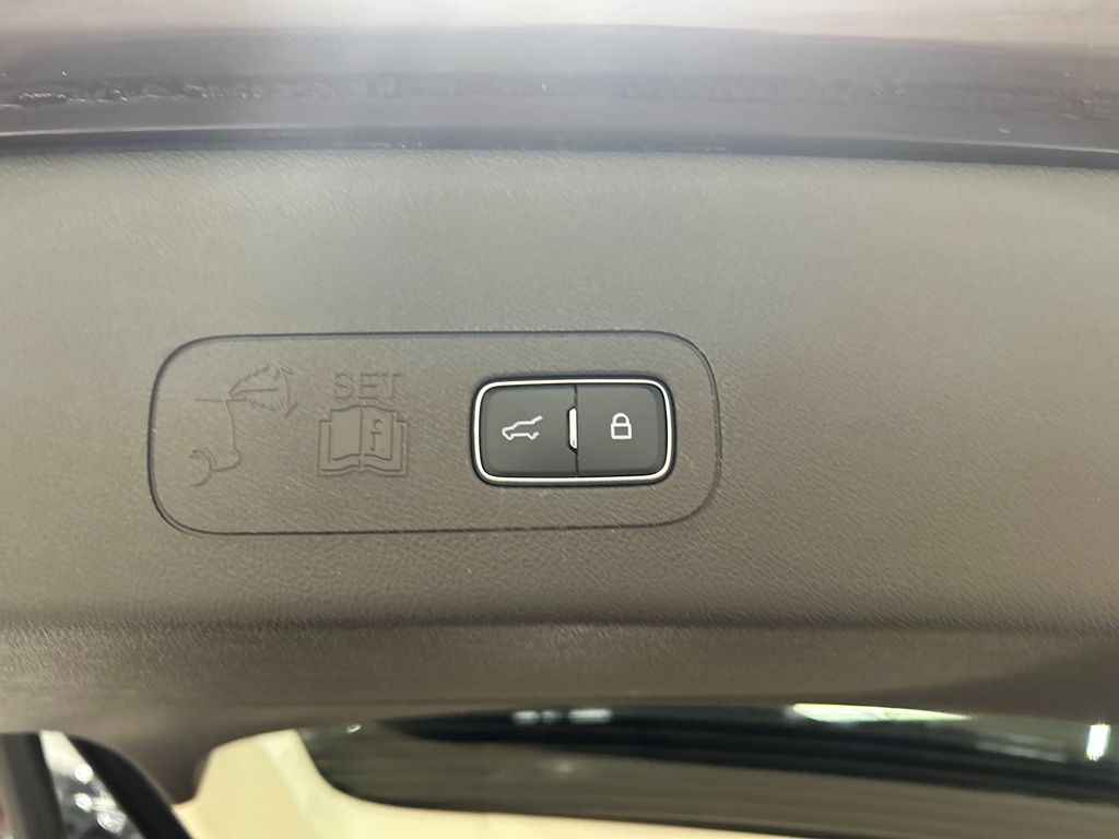 used 2024 Lincoln Aviator car, priced at $67,914