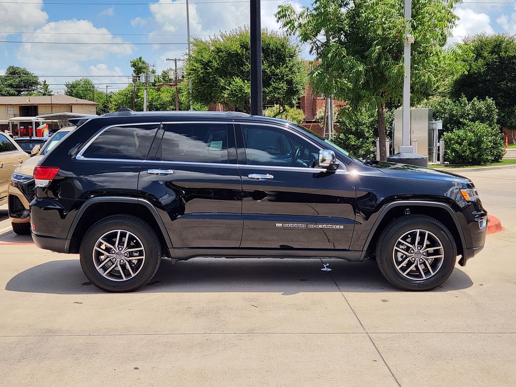 used 2022 Jeep Grand Cherokee WK car, priced at $28,663