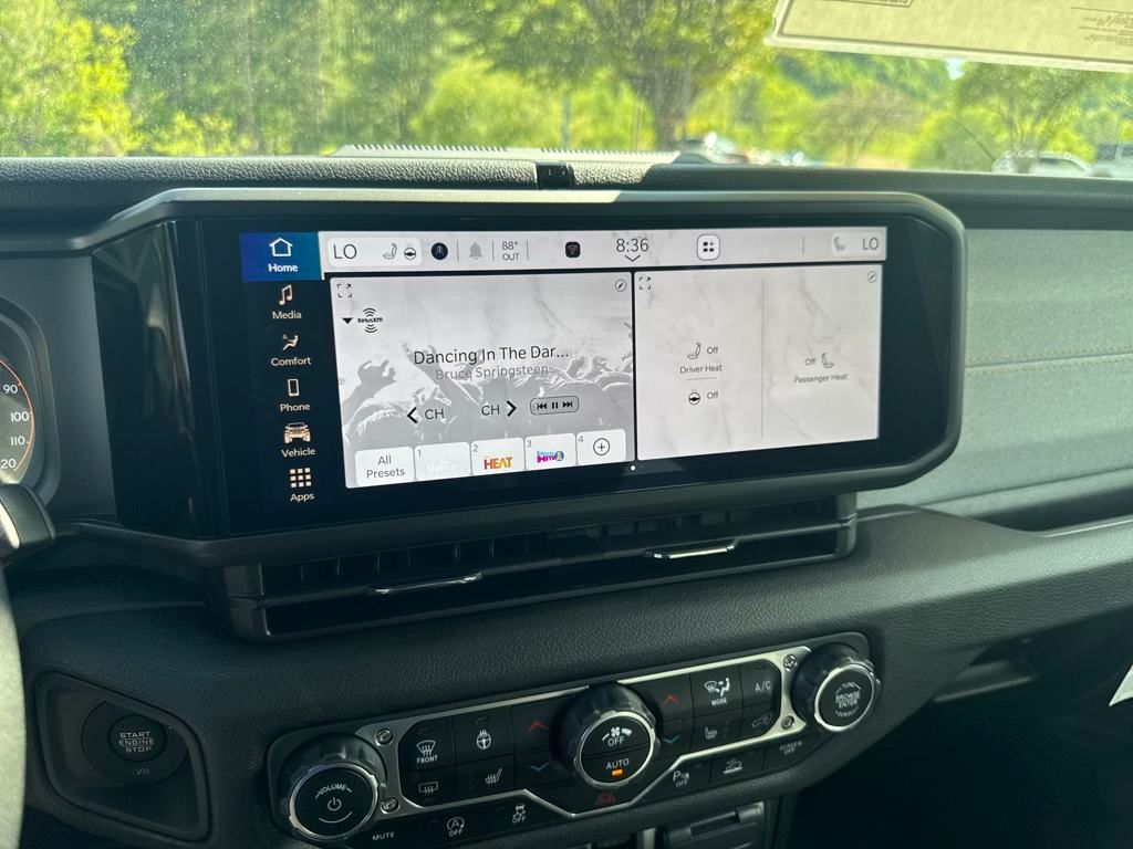new 2025 Jeep Wrangler car, priced at $49,327
