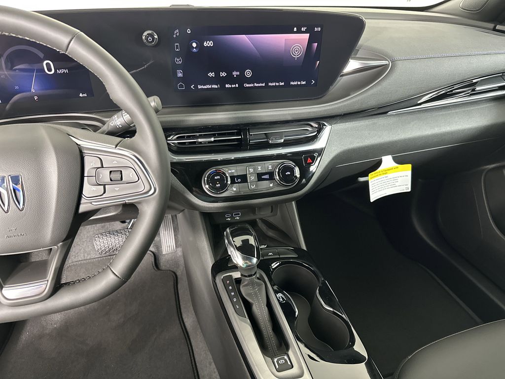 new 2025 Buick Envista car, priced at $29,075