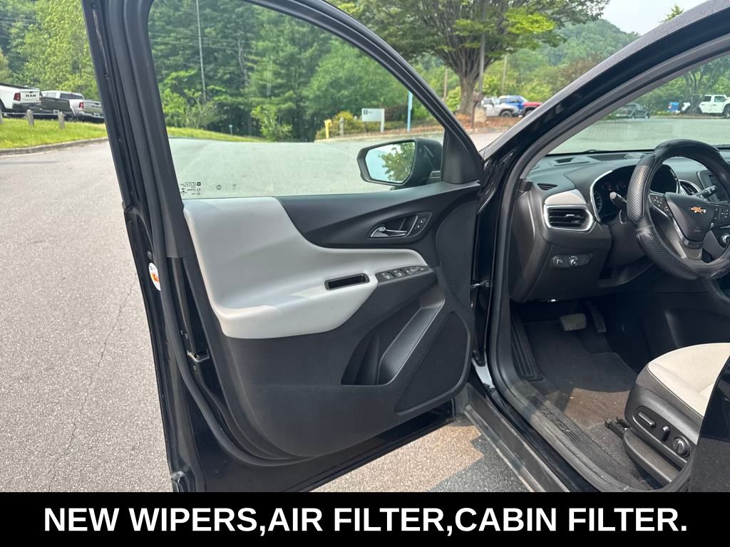 used 2021 Chevrolet Equinox car, priced at $13,300