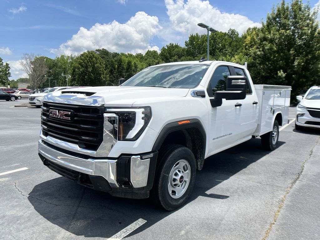 new 2024 GMC Sierra 2500HD car, priced at $41,203