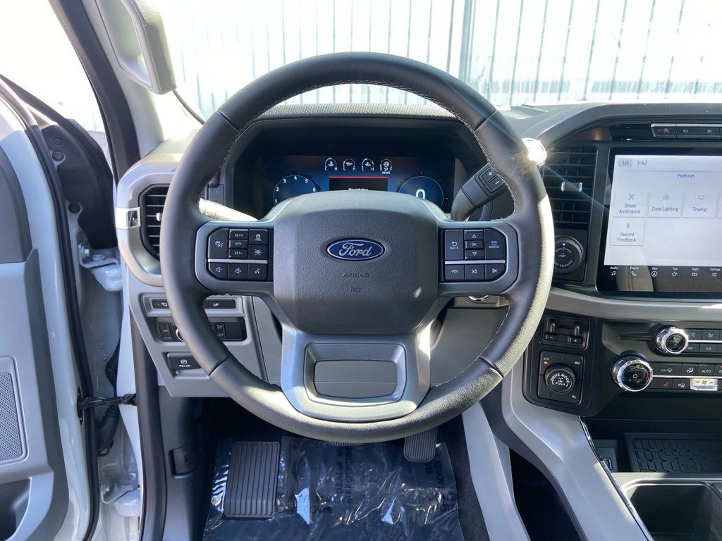 new 2024 Ford F-150 car, priced at $53,810