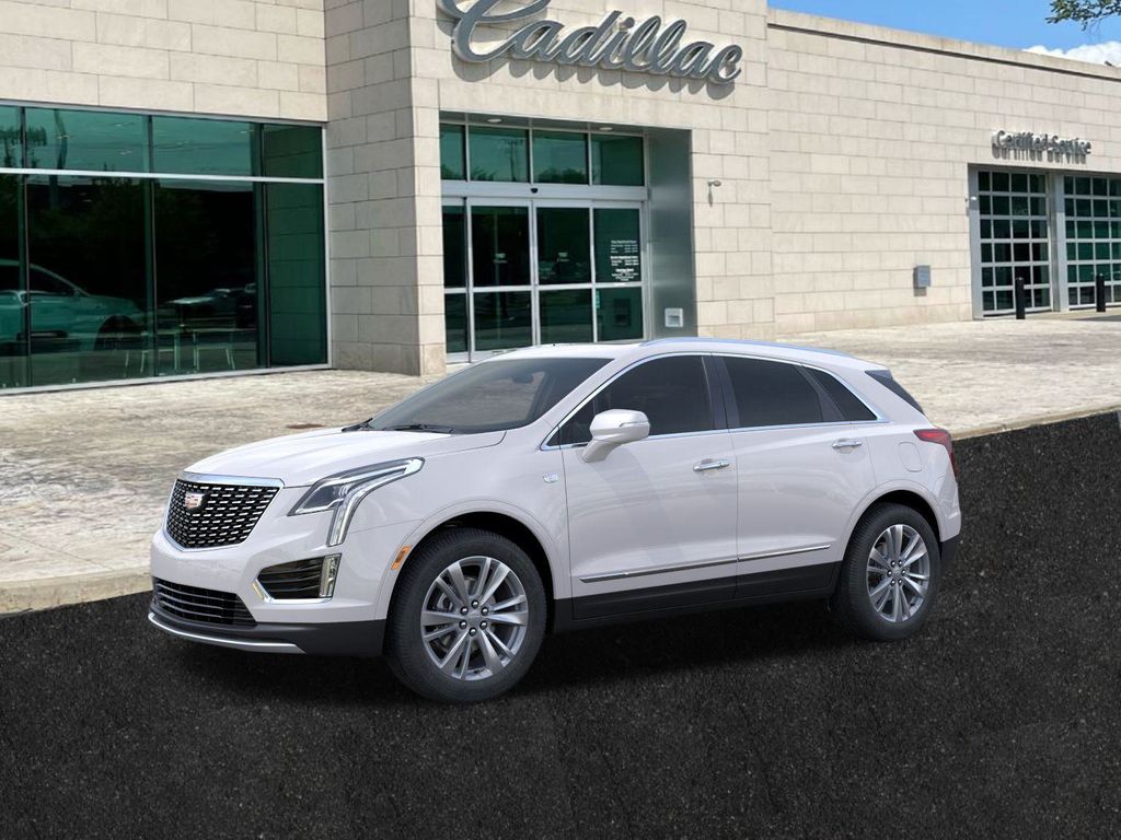 new 2025 Cadillac XT5 car, priced at $57,740