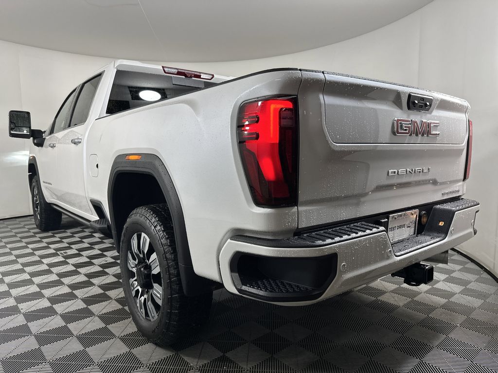 new 2025 GMC Sierra 2500HD car, priced at $85,639