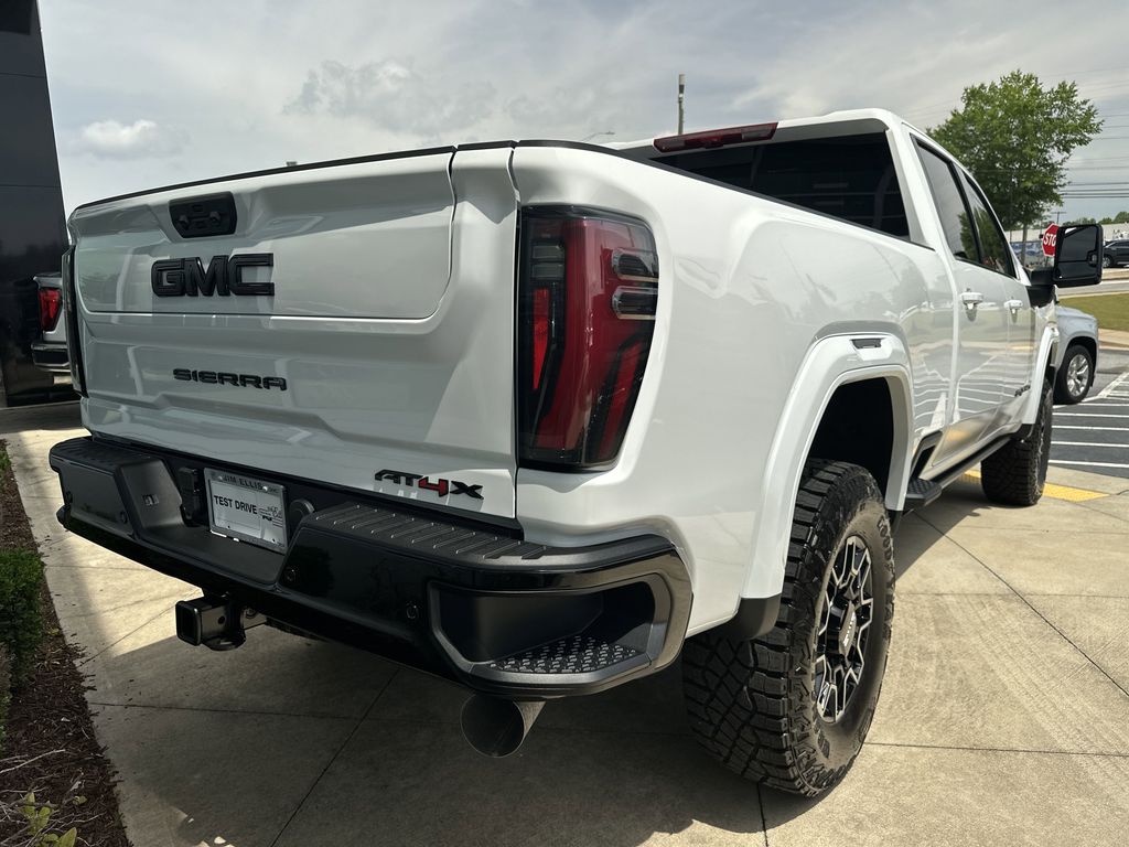 new 2025 GMC Sierra 2500HD car, priced at $94,054