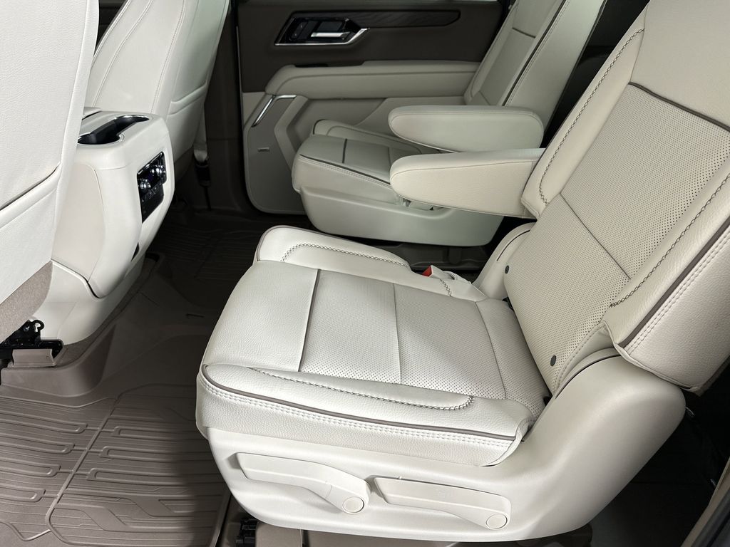 new 2025 GMC Yukon XL car, priced at $91,759