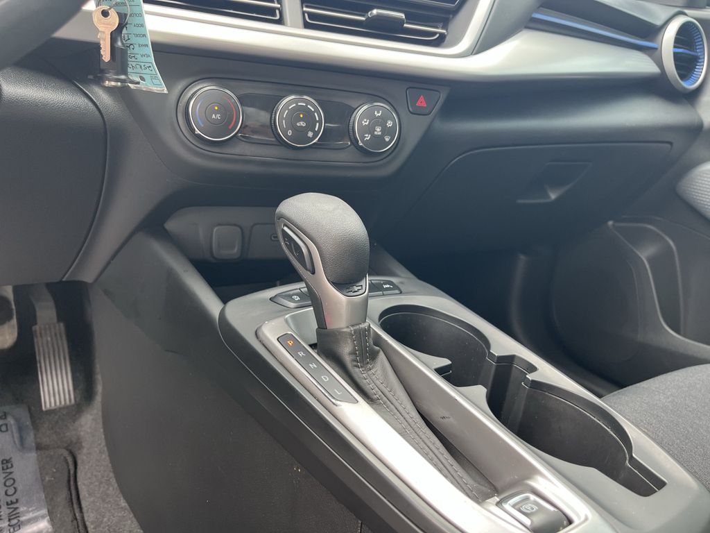 used 2024 Chevrolet Trax car, priced at $18,595