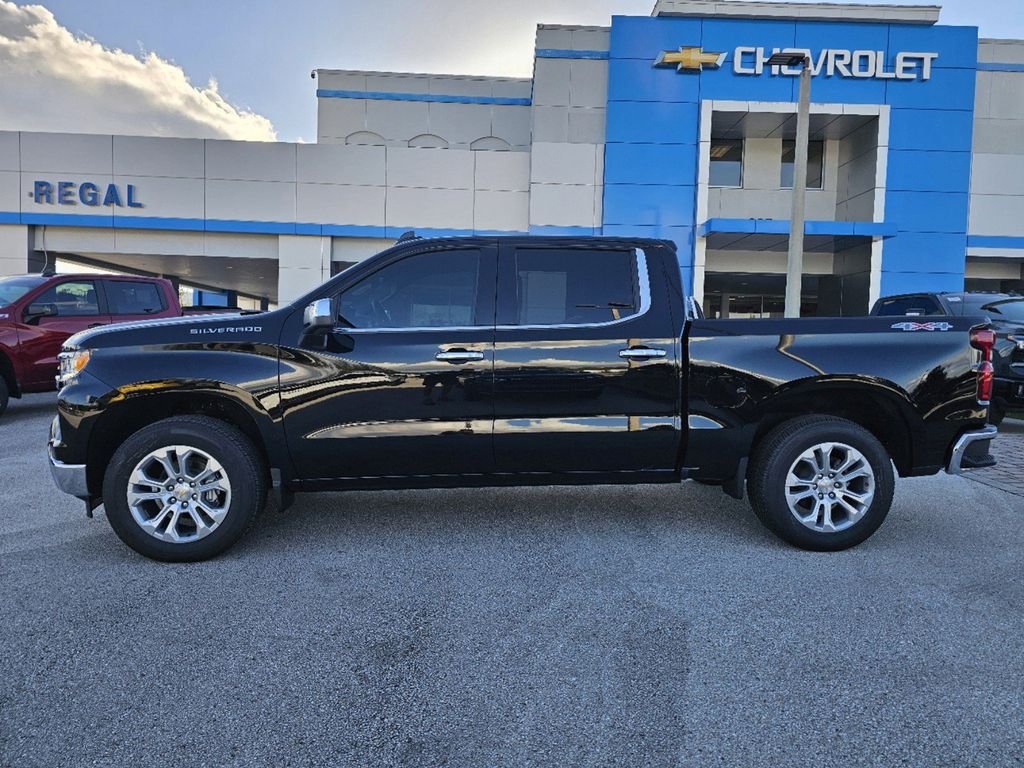 new 2025 Chevrolet Silverado 1500 car, priced at $59,041