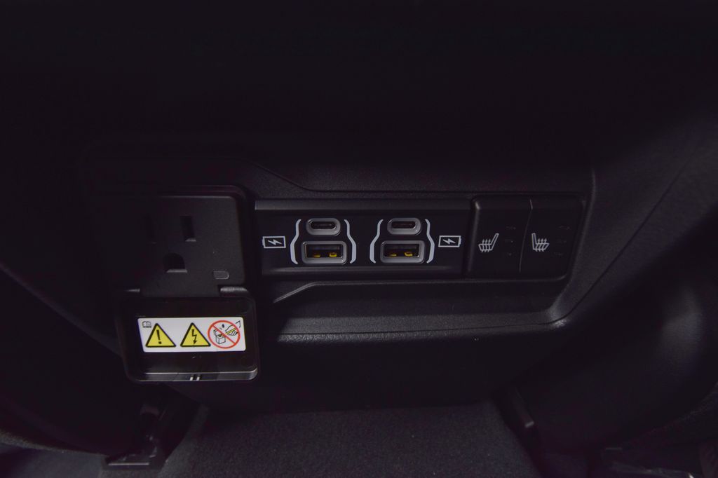 new 2025 Jeep Grand Cherokee car, priced at $55,829