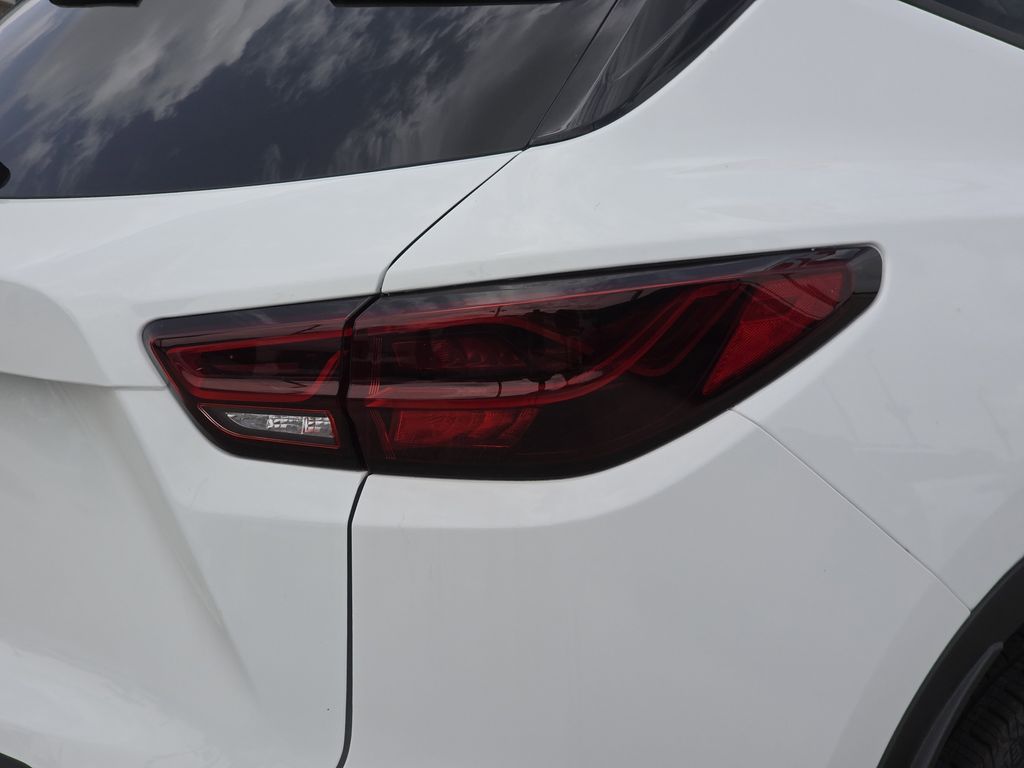 new 2025 Chevrolet Blazer car, priced at $33,219