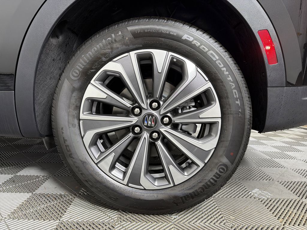 new 2025 Buick Envision car, priced at $35,740