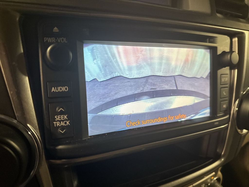 used 2013 Toyota Highlander car, priced at $14,992