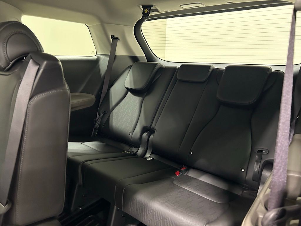 new 2026 Kia Carnival car, priced at $39,027