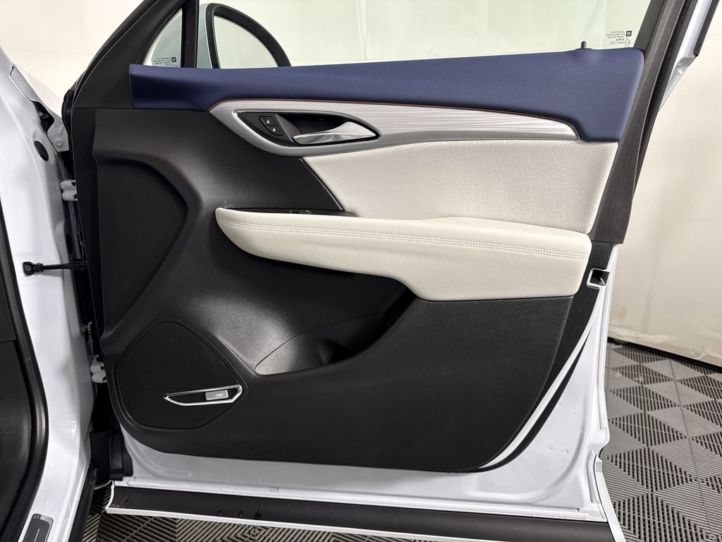 new 2025 Buick Envision car, priced at $46,695