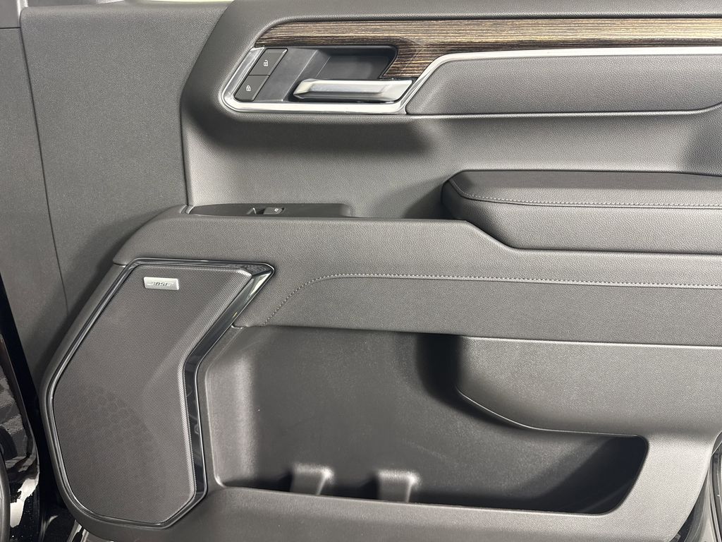 new 2025 GMC Sierra 1500 car, priced at $60,424