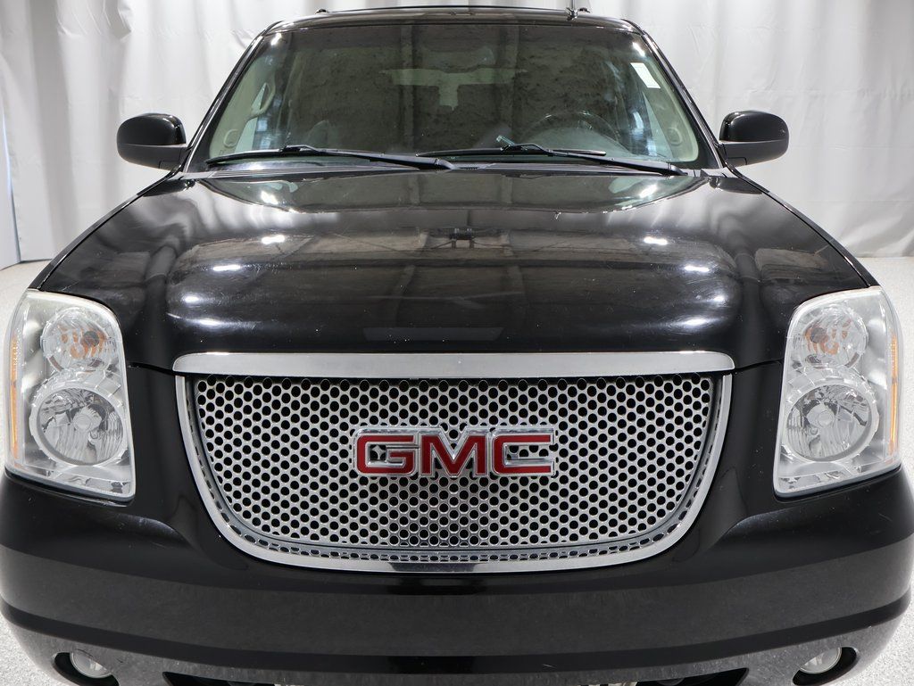 used 2012 GMC Yukon car, priced at $17,000