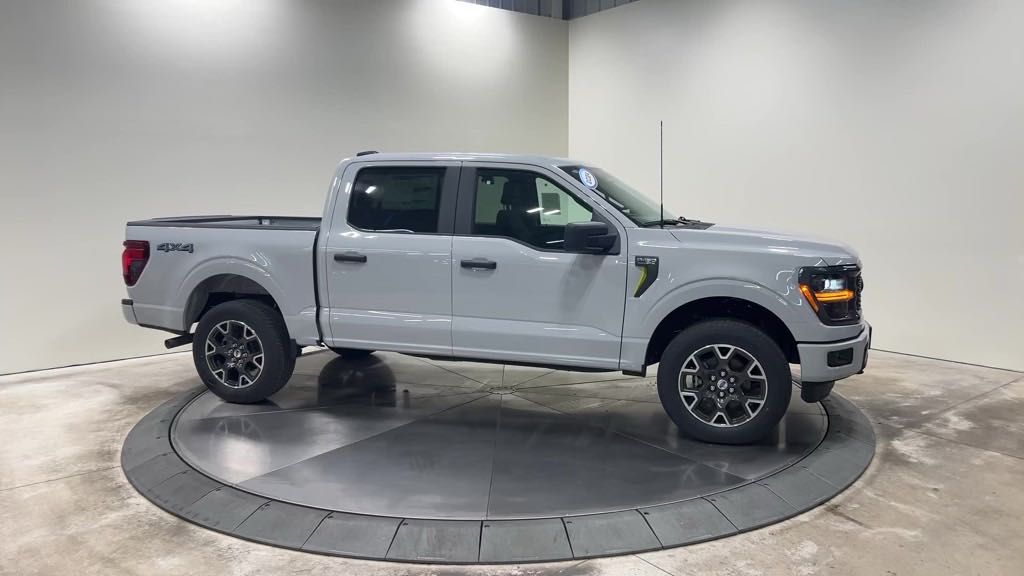 new 2024 Ford F-150 car, priced at $49,415