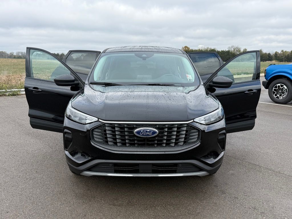 new 2025 Ford Escape car, priced at $25,682