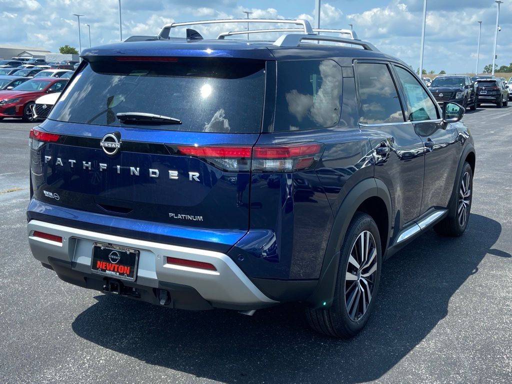 new 2024 Nissan Pathfinder car, priced at $45,450