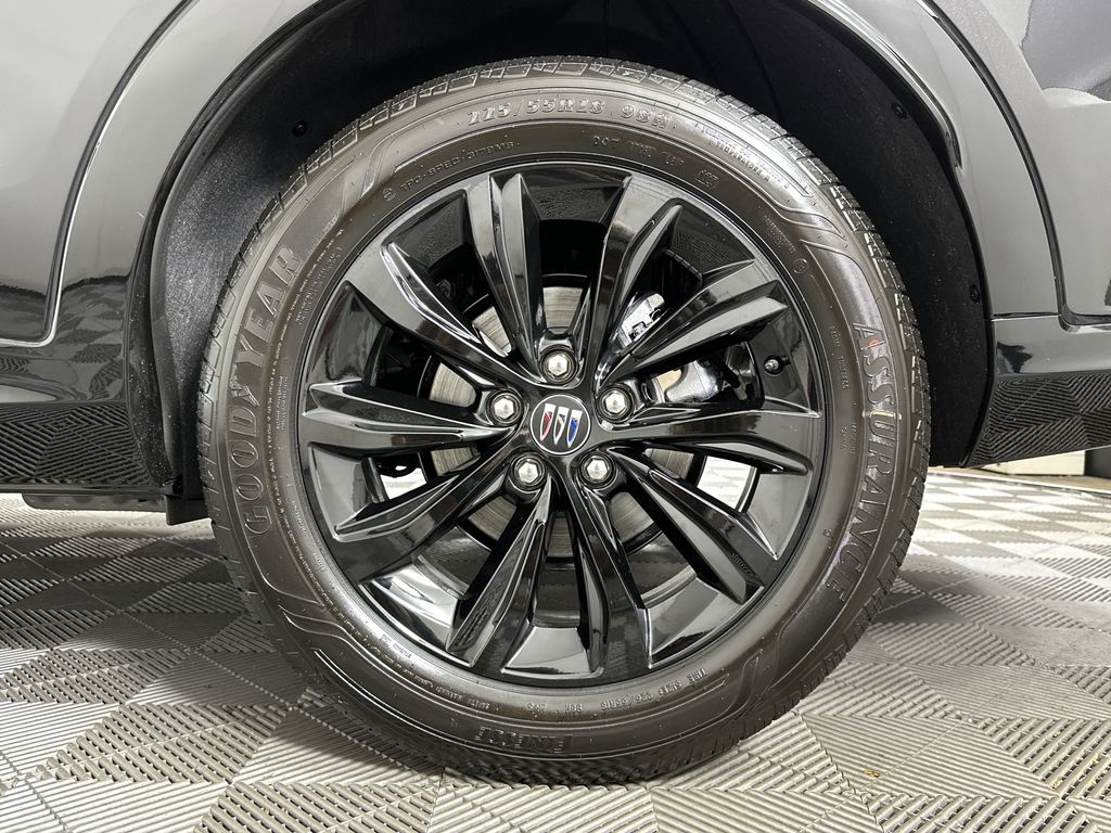 new 2025 Buick Envista car, priced at $29,869