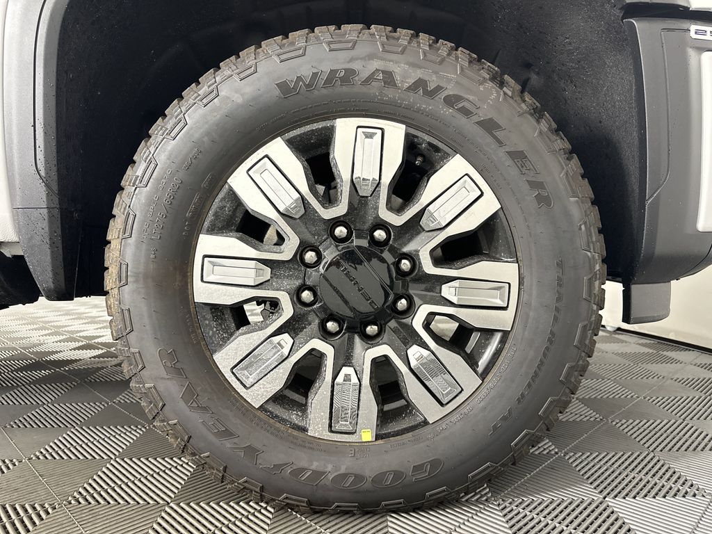 new 2025 GMC Sierra 2500HD car, priced at $86,502
