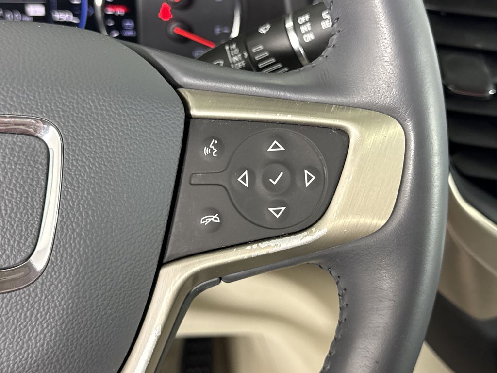 used 2020 GMC Acadia car, priced at $29,690
