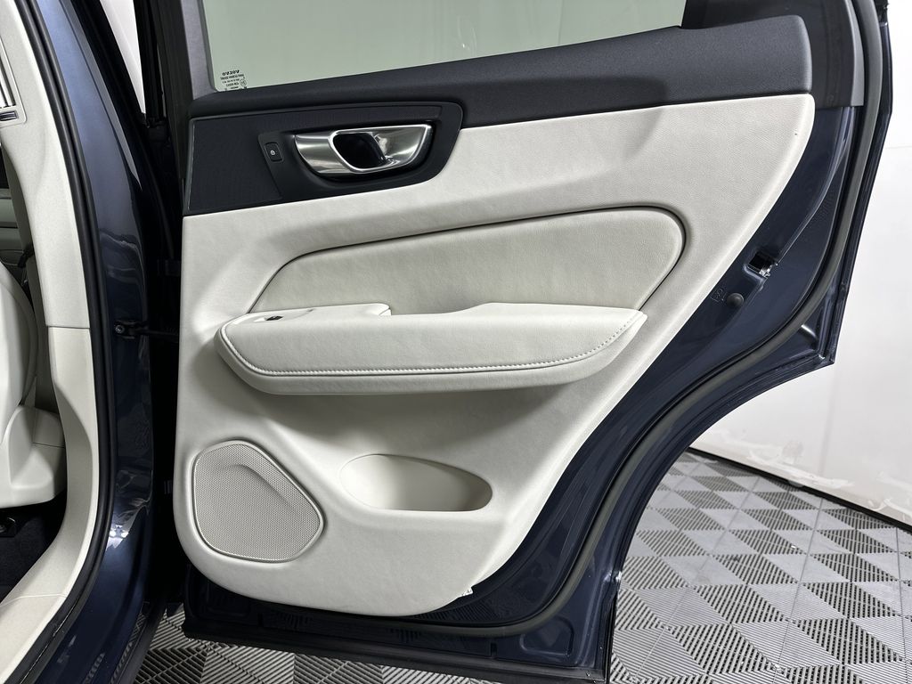 used 2022 Volvo XC60 car, priced at $36,795
