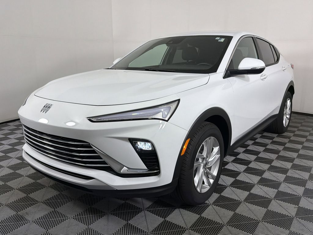 new 2025 Buick Envista car, priced at $24,280