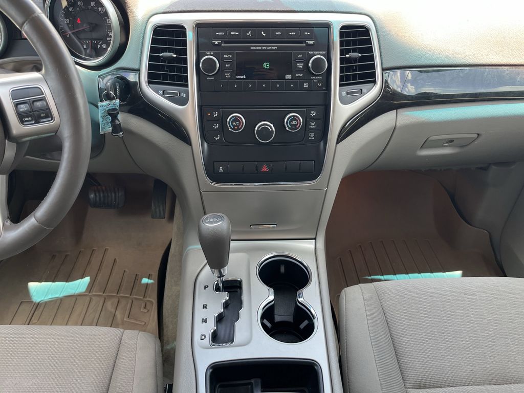 used 2013 Jeep Grand Cherokee car, priced at $10,692