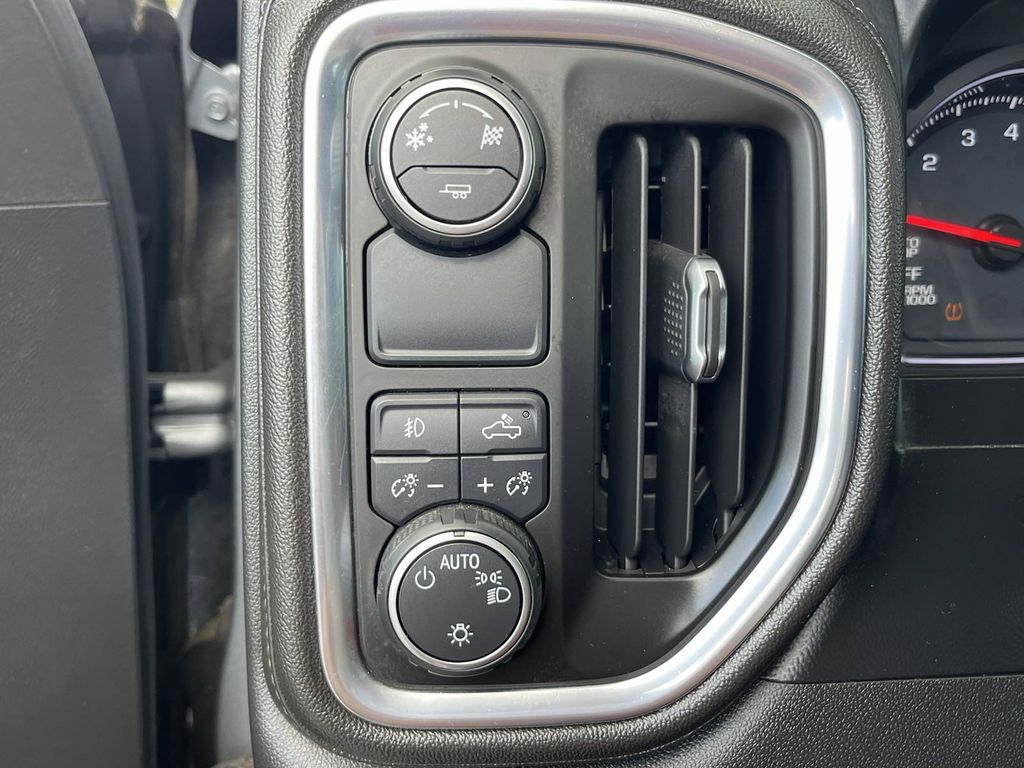 used 2019 Chevrolet Silverado 1500 car, priced at $27,216