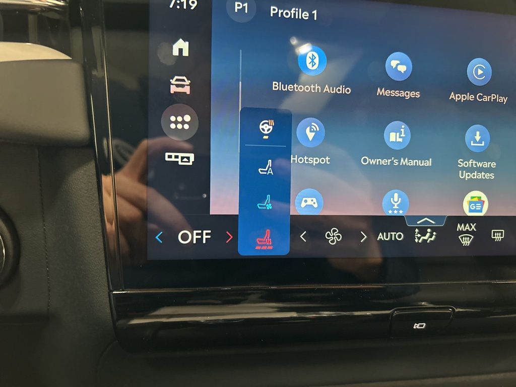 new 2025 Lincoln Navigator L car, priced at $108,185