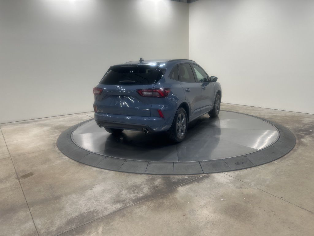 used 2024 Ford Escape car, priced at $24,452
