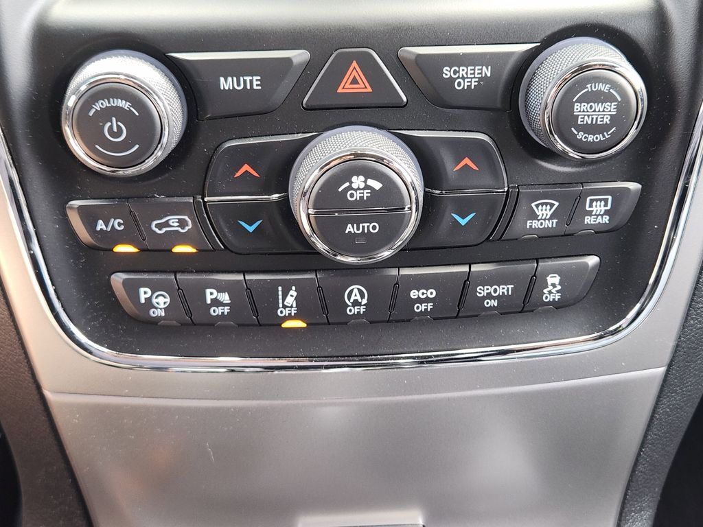 used 2018 Jeep Grand Cherokee car, priced at $13,392