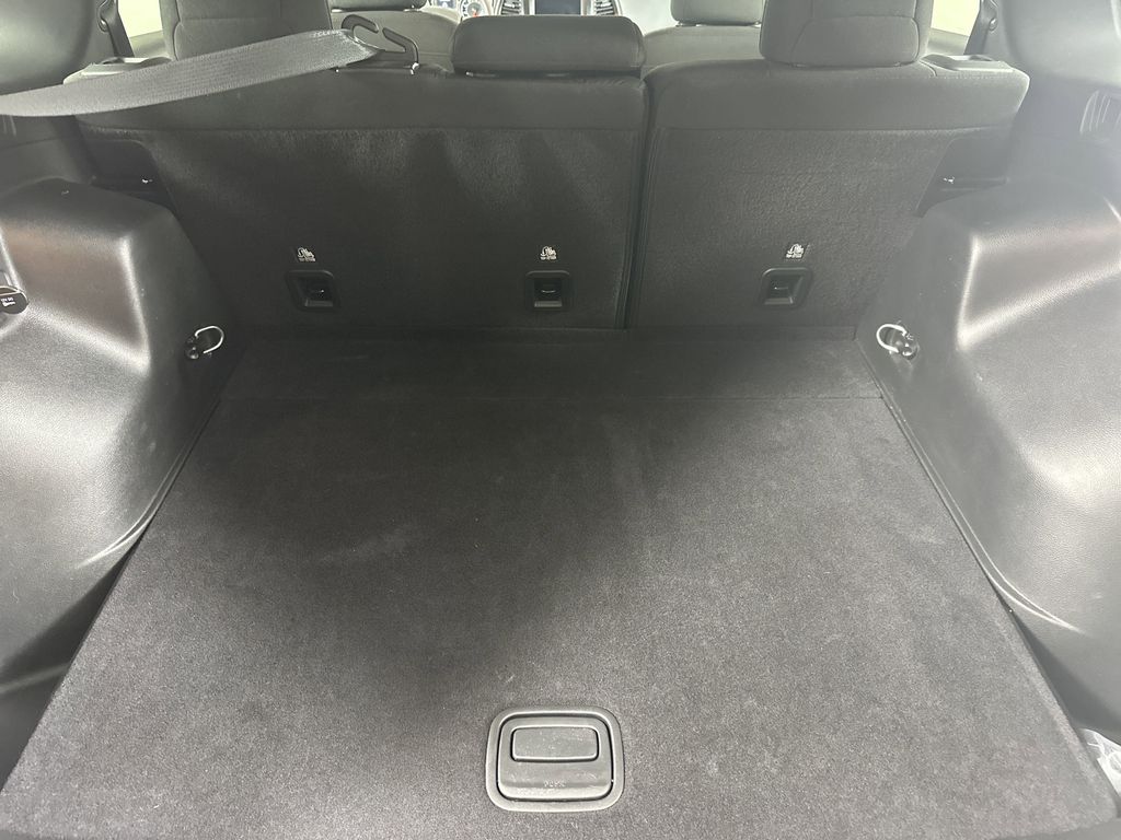 used 2019 Jeep Cherokee car, priced at $15,579