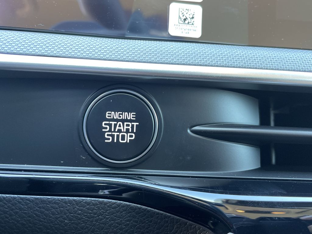 new 2026 Kia K5 car, priced at $25,738