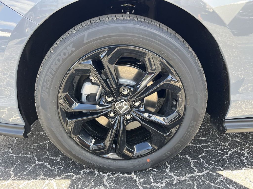 new 2025 Honda Accord car, priced at $30,878