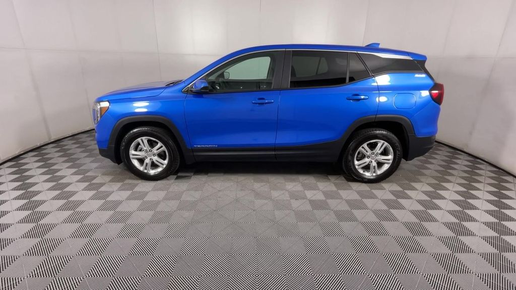 used 2024 GMC Terrain car, priced at $22,997