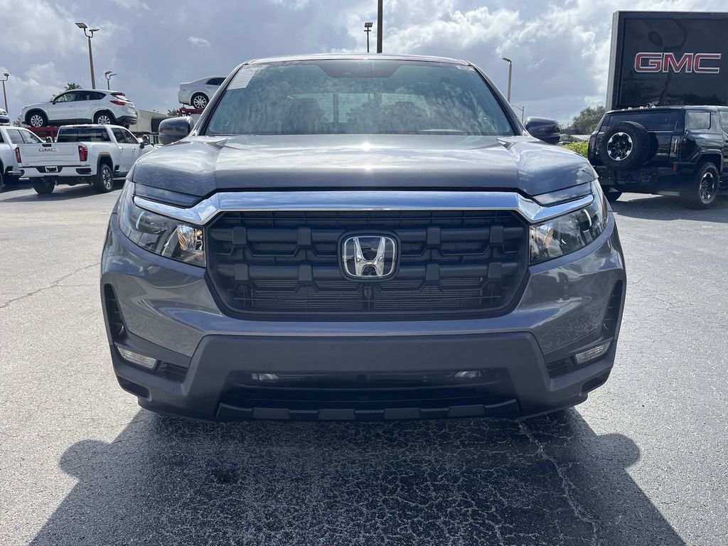 new 2025 Honda Ridgeline car, priced at $47,975