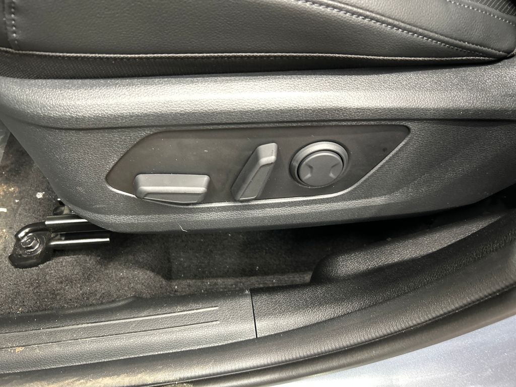 new 2025 Kia Sportage car, priced at $30,659
