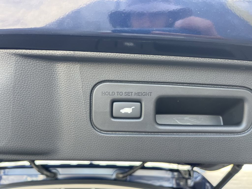 new 2025 Honda Pilot car, priced at $47,942