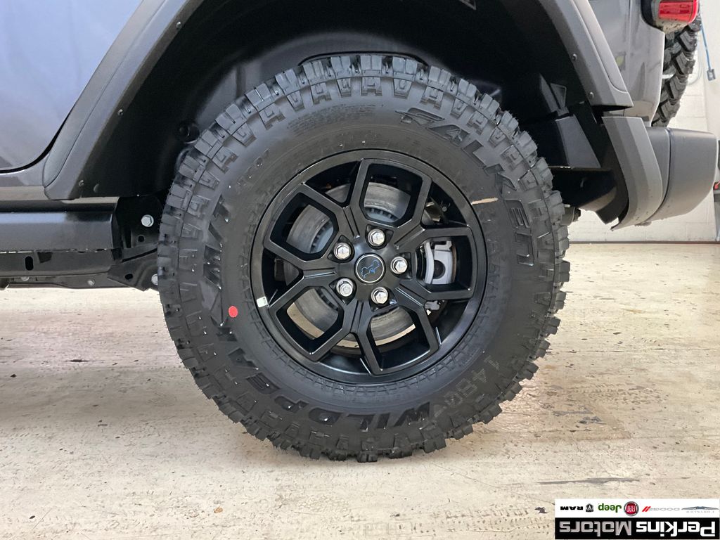 new 2025 Jeep Wrangler car, priced at $59,257