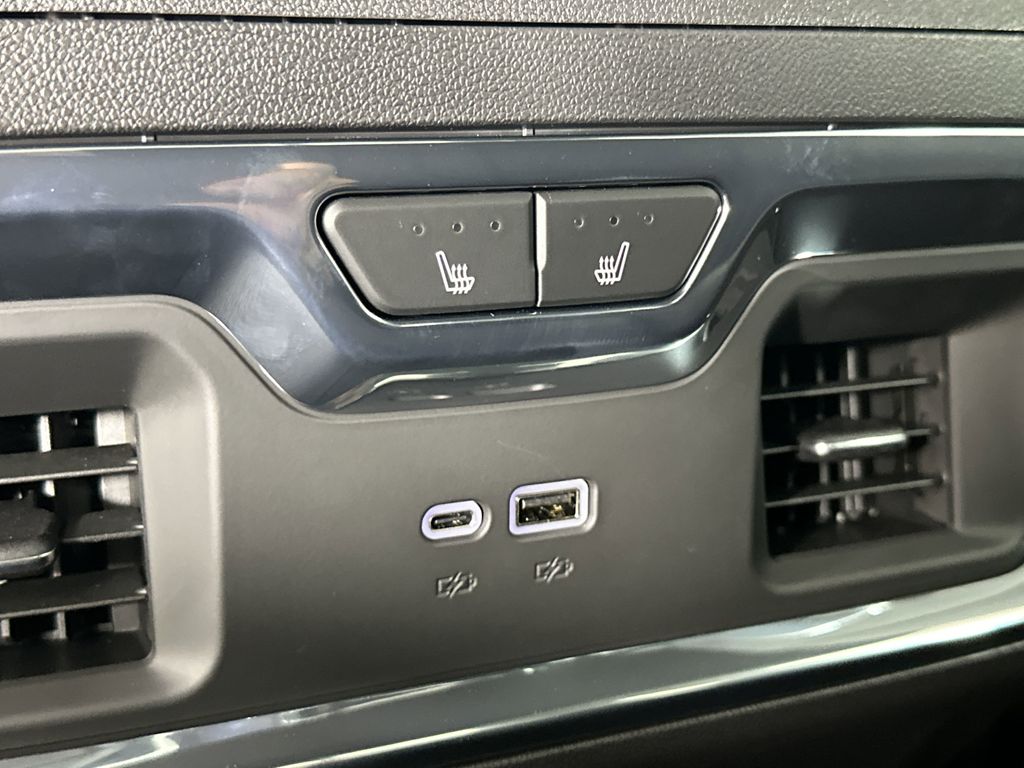 new 2025 GMC Sierra 1500 car, priced at $68,494