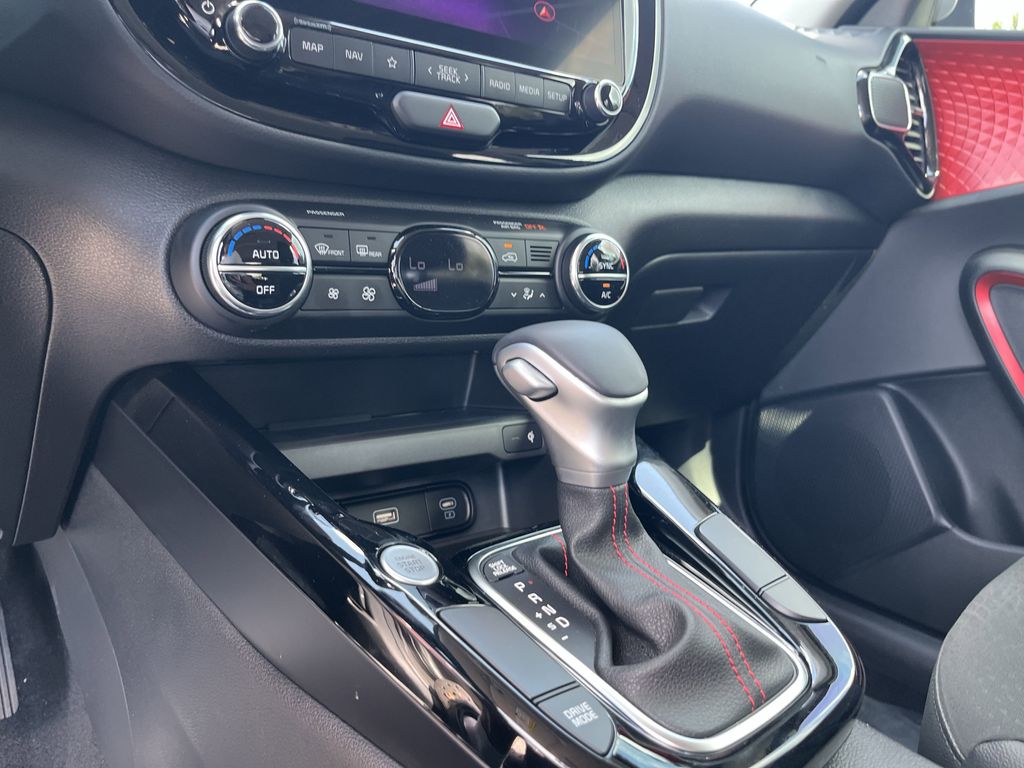 used 2024 Kia Soul car, priced at $21,892