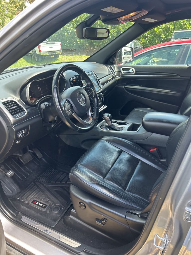 used 2020 Jeep Grand Cherokee car, priced at $19,991