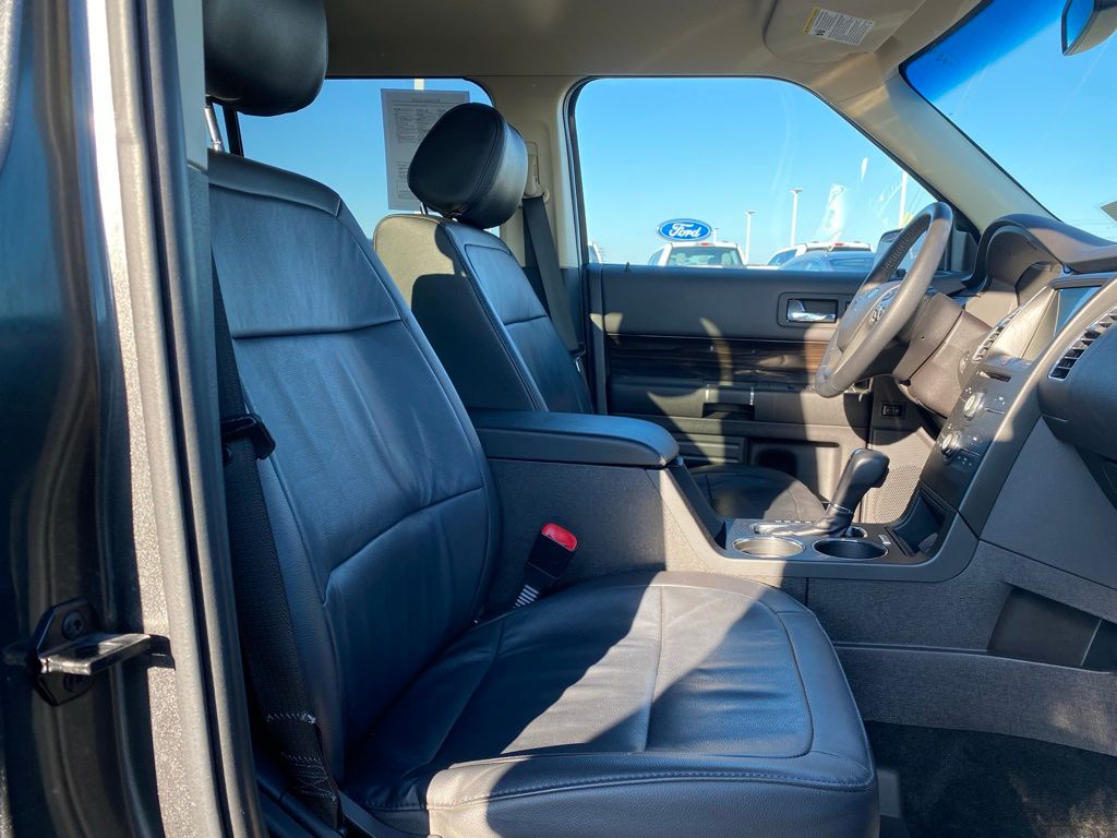 used 2019 Ford Flex car, priced at $15,000