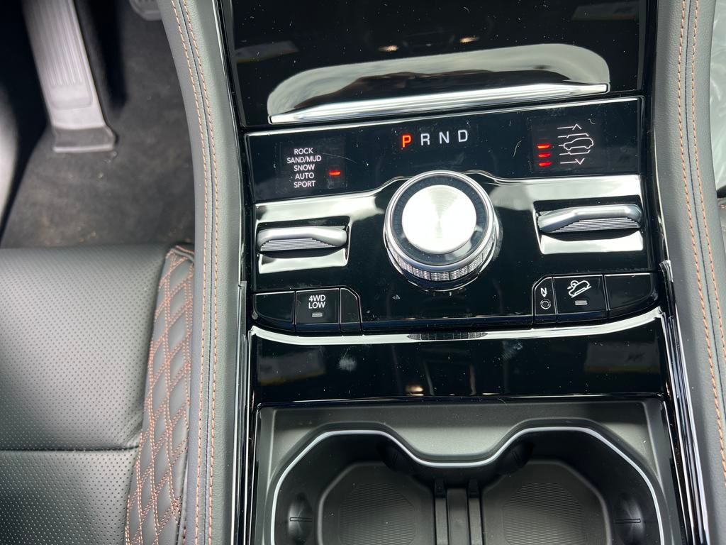 new 2025 Jeep Grand Cherokee L car, priced at $67,326