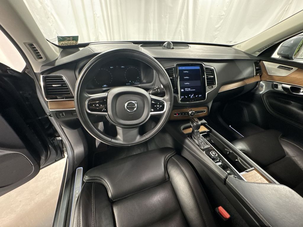 used 2020 Volvo XC90 car, priced at $31,983
