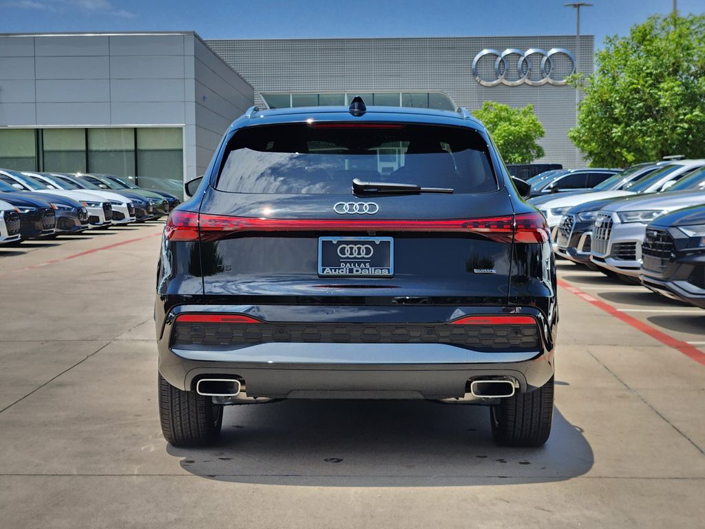 new 2025 Audi Q5 car, priced at $60,860