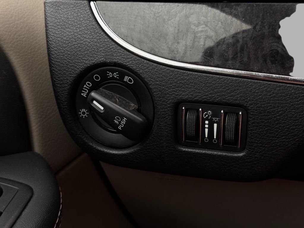 used 2015 Chrysler Town & Country car, priced at $8,034
